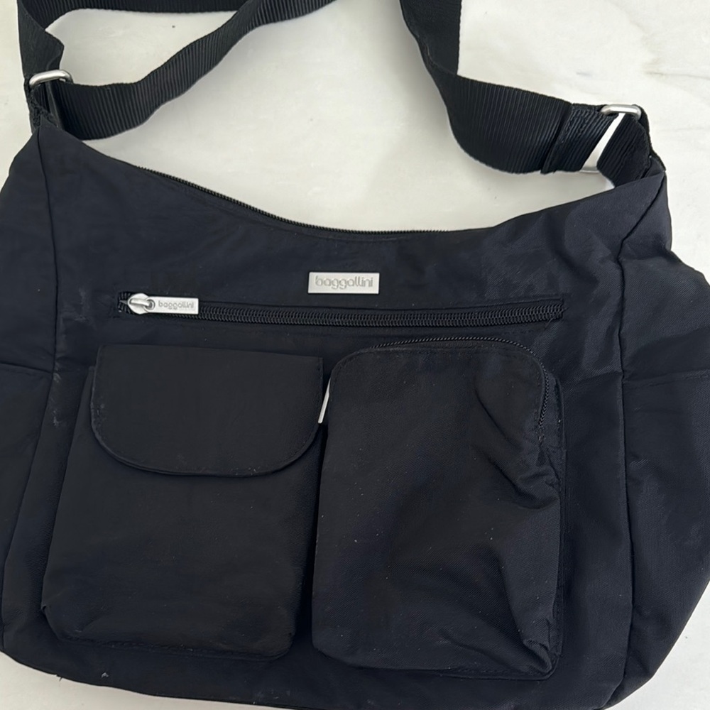 Baggallini Black Nylon Crossbody Bag with Adjustable Strap